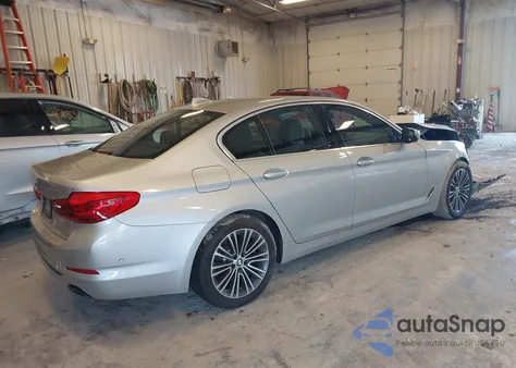 2019 BMW 540I xDrive из США, поврежденный, VIN WBAJE7C58KWW20307